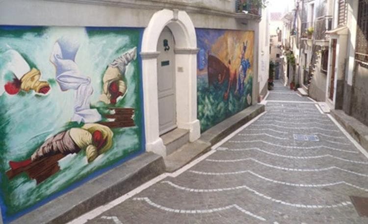 Murales