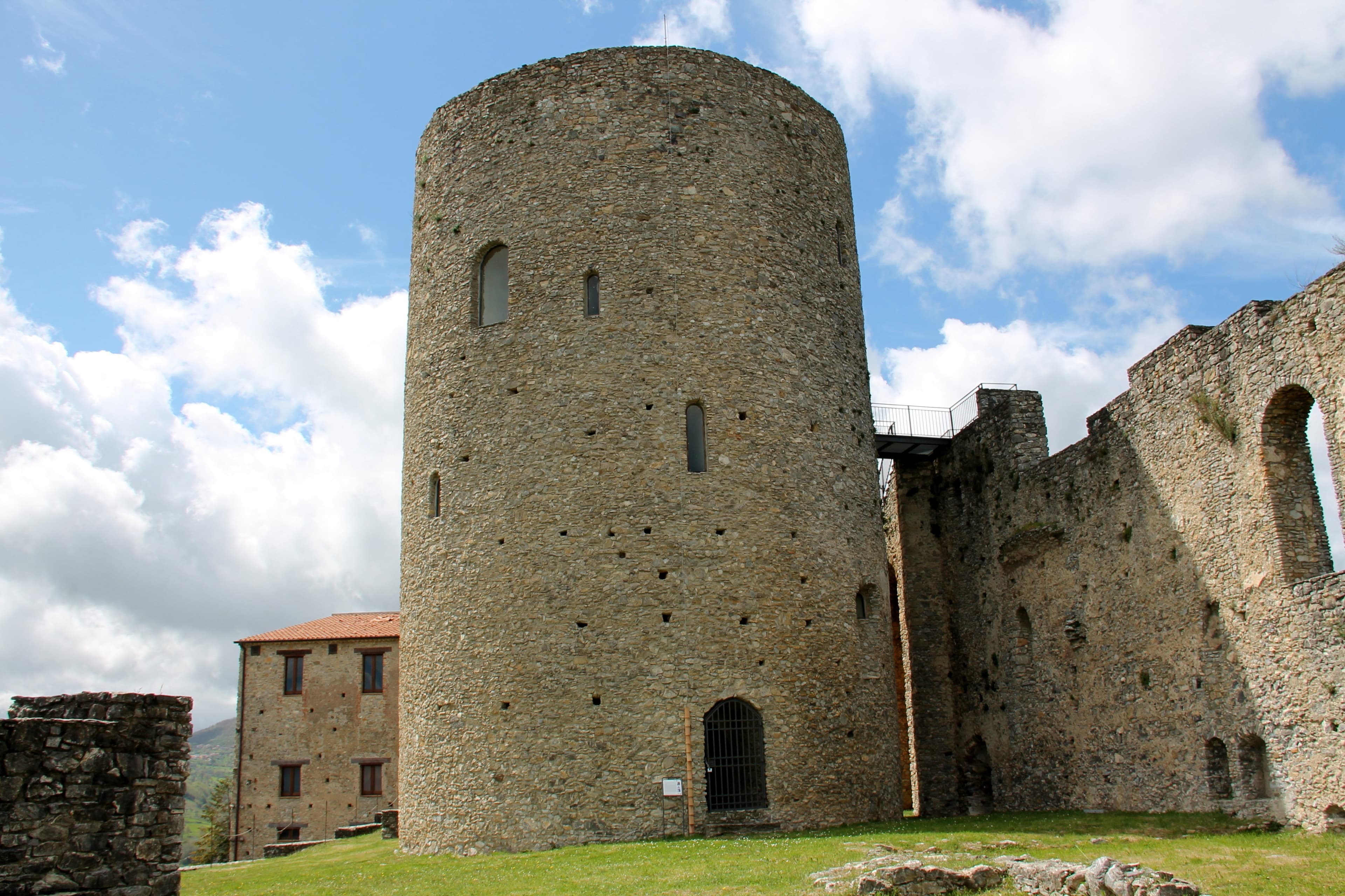 Castello Longobardo-Normanno