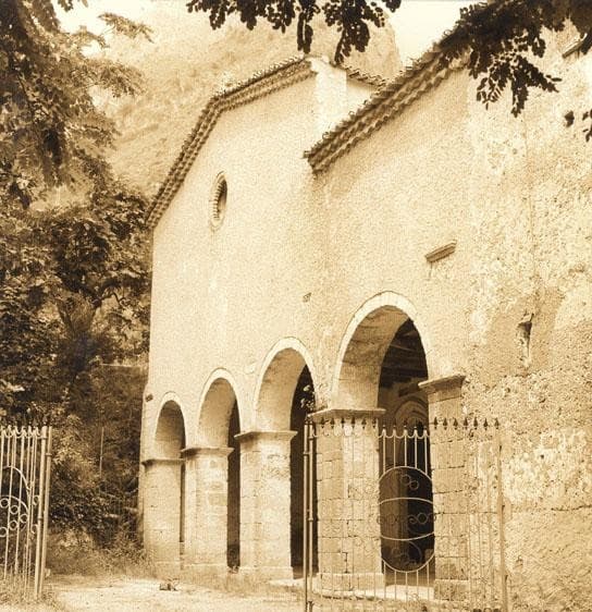Abbazia di Santa Maria di Fonte Laurato