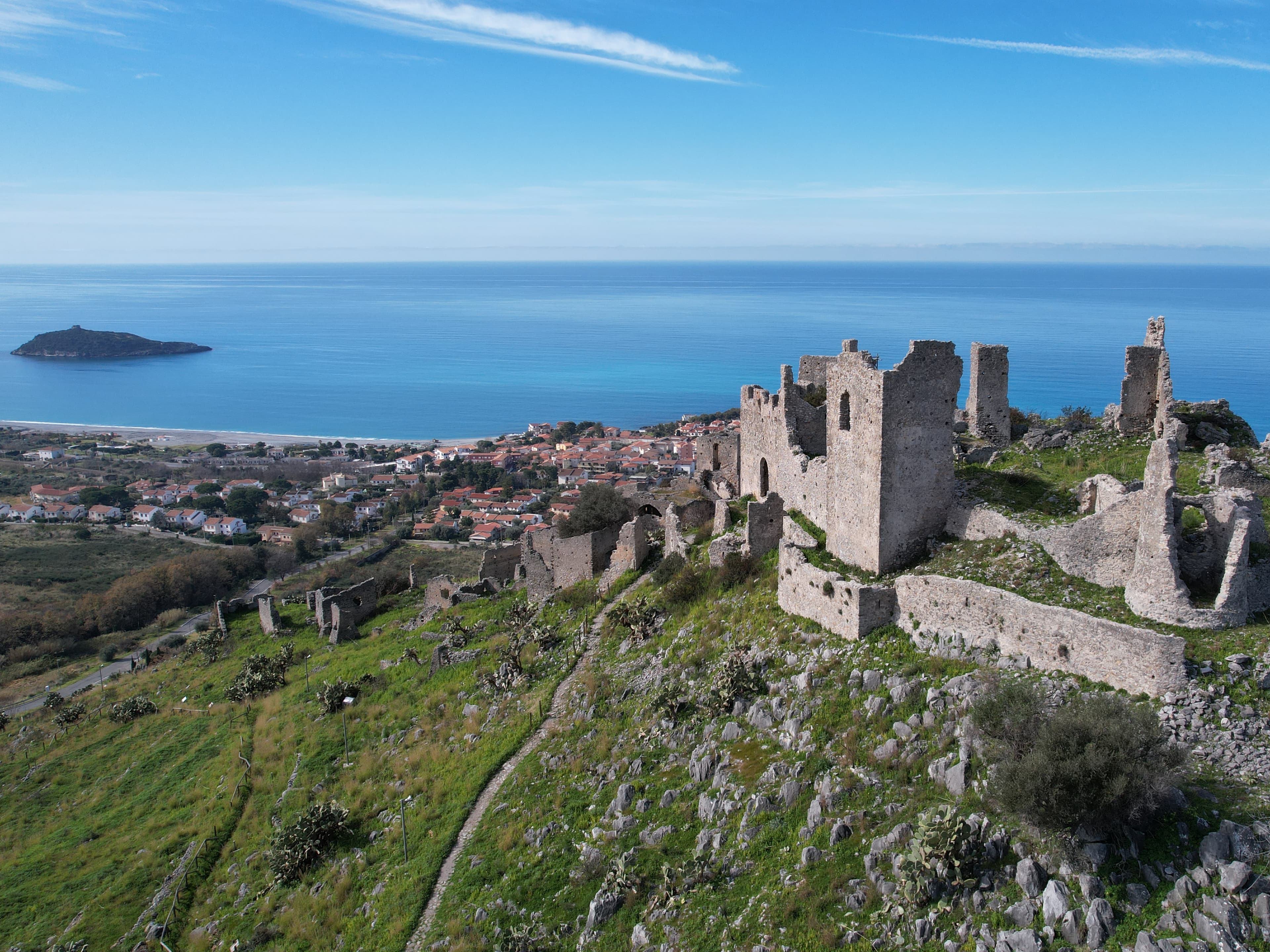 Castello di Cirella